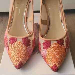 Jessica Simpson Ciponla Pump